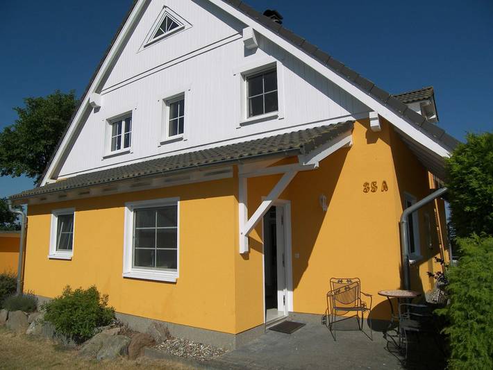 Ferienwohnung für 3 Personen, mit Garten und Terrasse, kinderfreundlich in Mölschow
