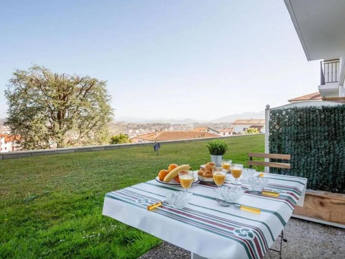 Gîte pour 4 personnes, avec terrasse à Ciboure - 2