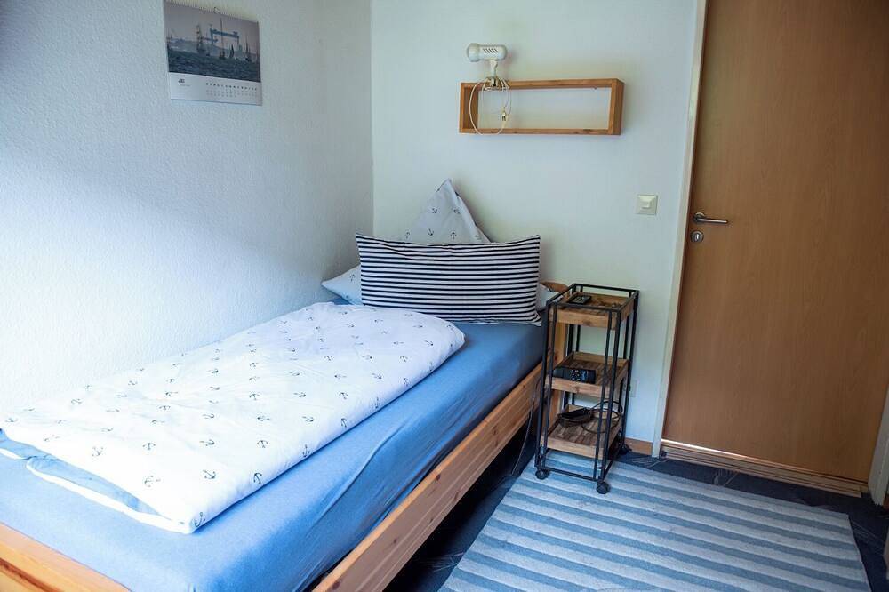 Ganze Wohnung, Willkommen in der 4,5-Zi-Ferienwohnung Barbara-Blick – für Familien & Monteure in Geislingen an der Steige, Landkreis Göppingen