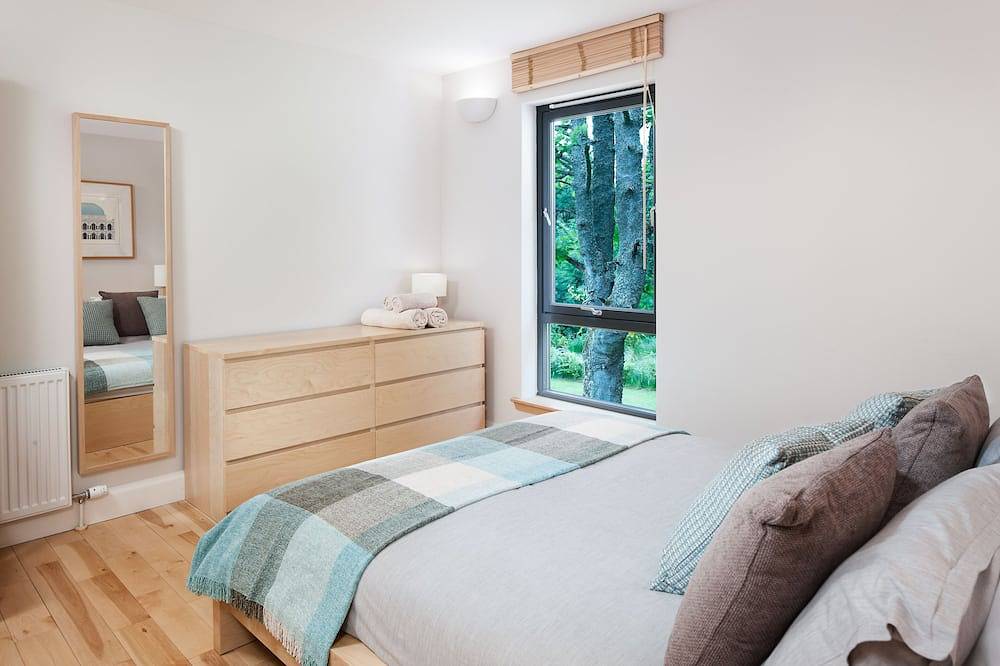 Peffer Lodge, Strathpeffer, Scottish Highlands in Strathpeffer, Highlands