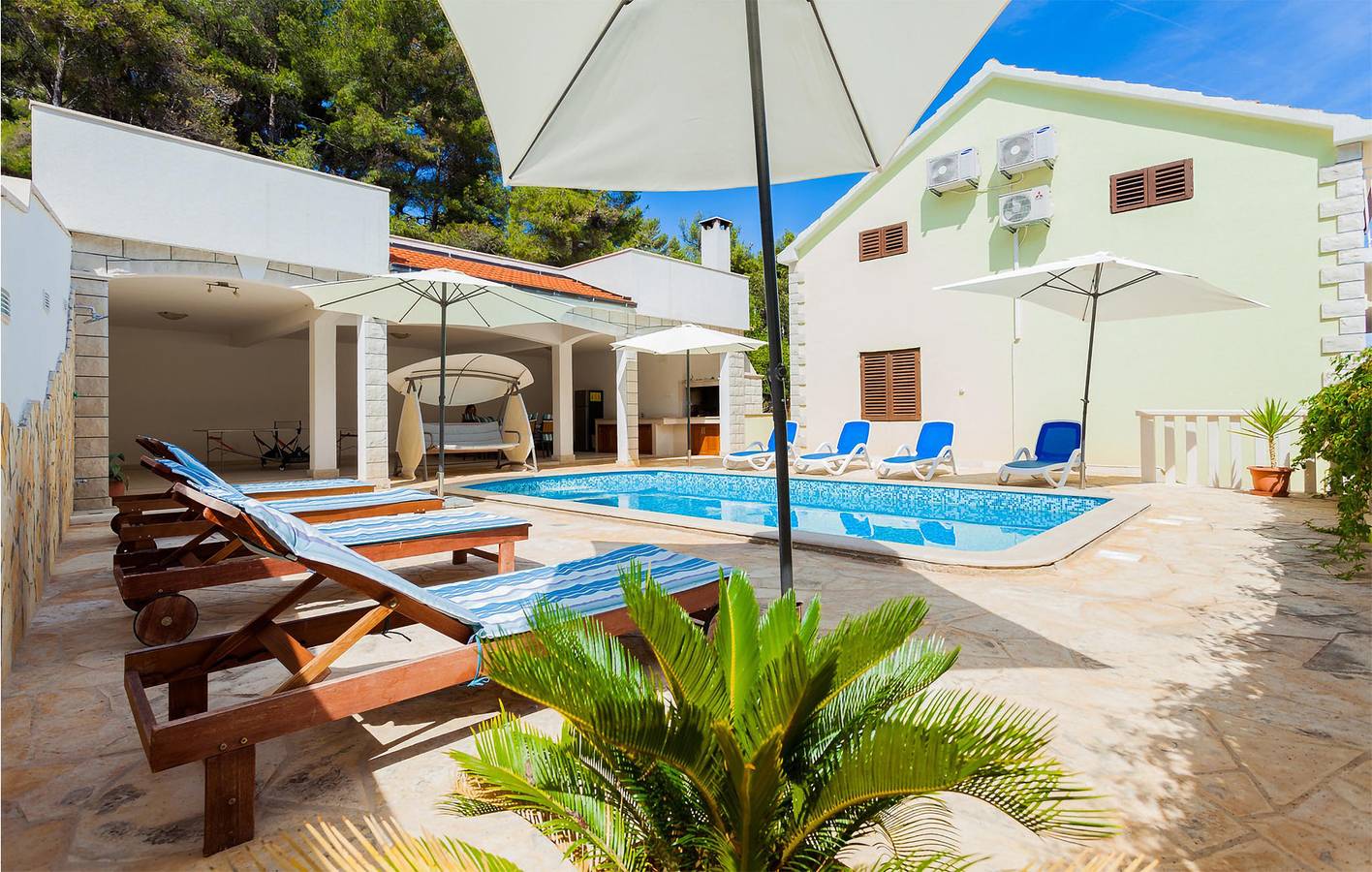 Ferienhaus für 8 Personen mit Pool in Blato, Korcula