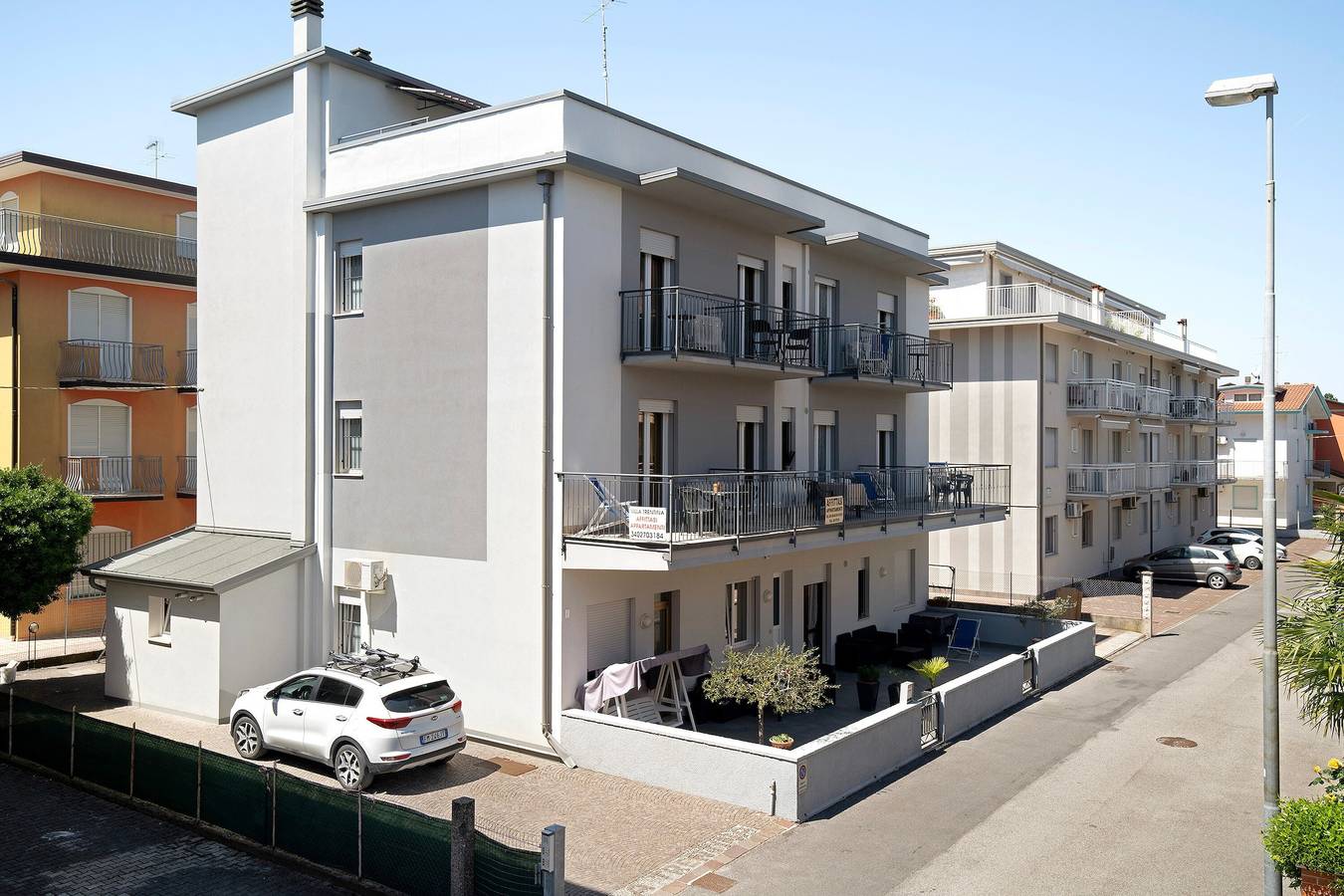 Appartement entier, Appartement "2 Piano" avec terrasse partagée, Wi-Fi et climatisation in Lido di Jesolo, Jesolo