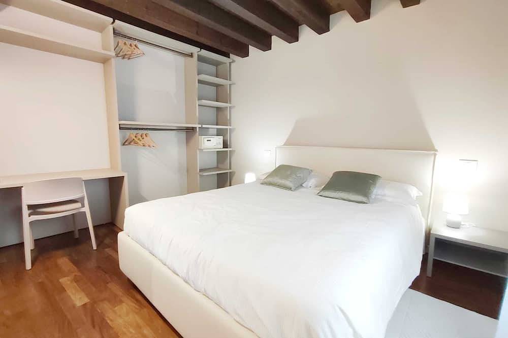 Entire apartment, Ca Dei Buranelli 1 - City Center in Treviso, Treviso Province