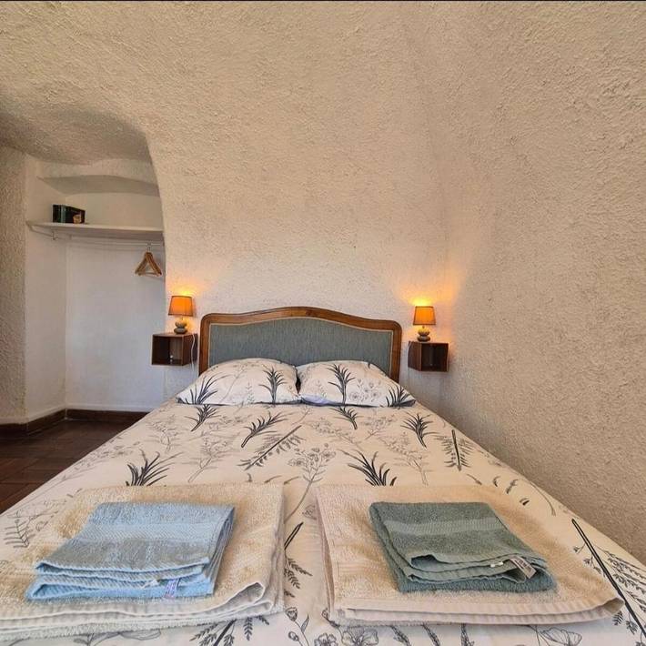 Gîte pour 3 personnes, avec vue et terrasse à Lama - 2