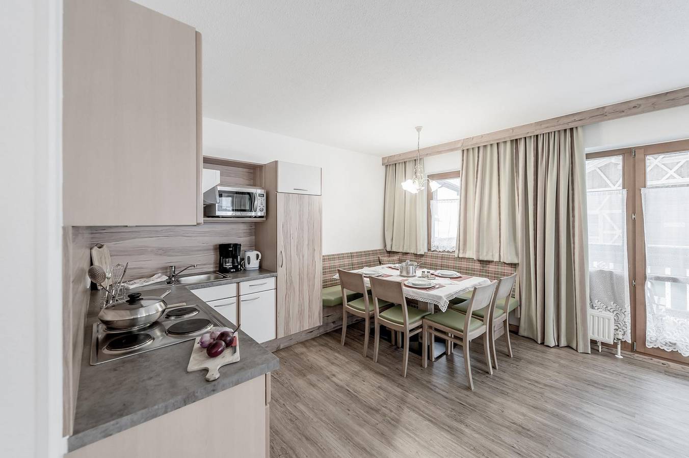 Ganze Ferienwohnung, Grs102 - Appartement für 5-8 Personen in Gries, Längenfeld