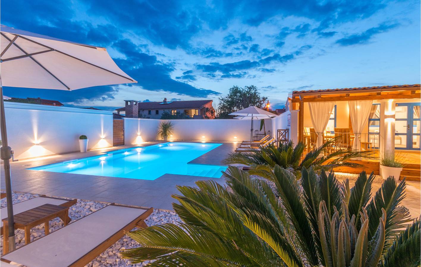 Casa de vacaciones para 15 personas con terraza in Biograd na Moru, Region de Zadar