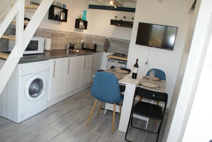 Gîte pour 4 personnes, avec jardin et vue, animaux acceptés à Pujols (Gironde) - 3