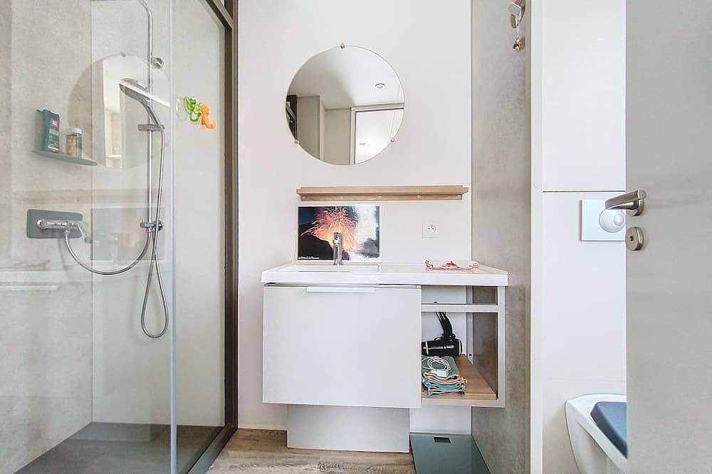 New mobile-home rental in Rocbaron Comfort, natureand relaxation in Rocbaron, Mediterranean Coast (France)