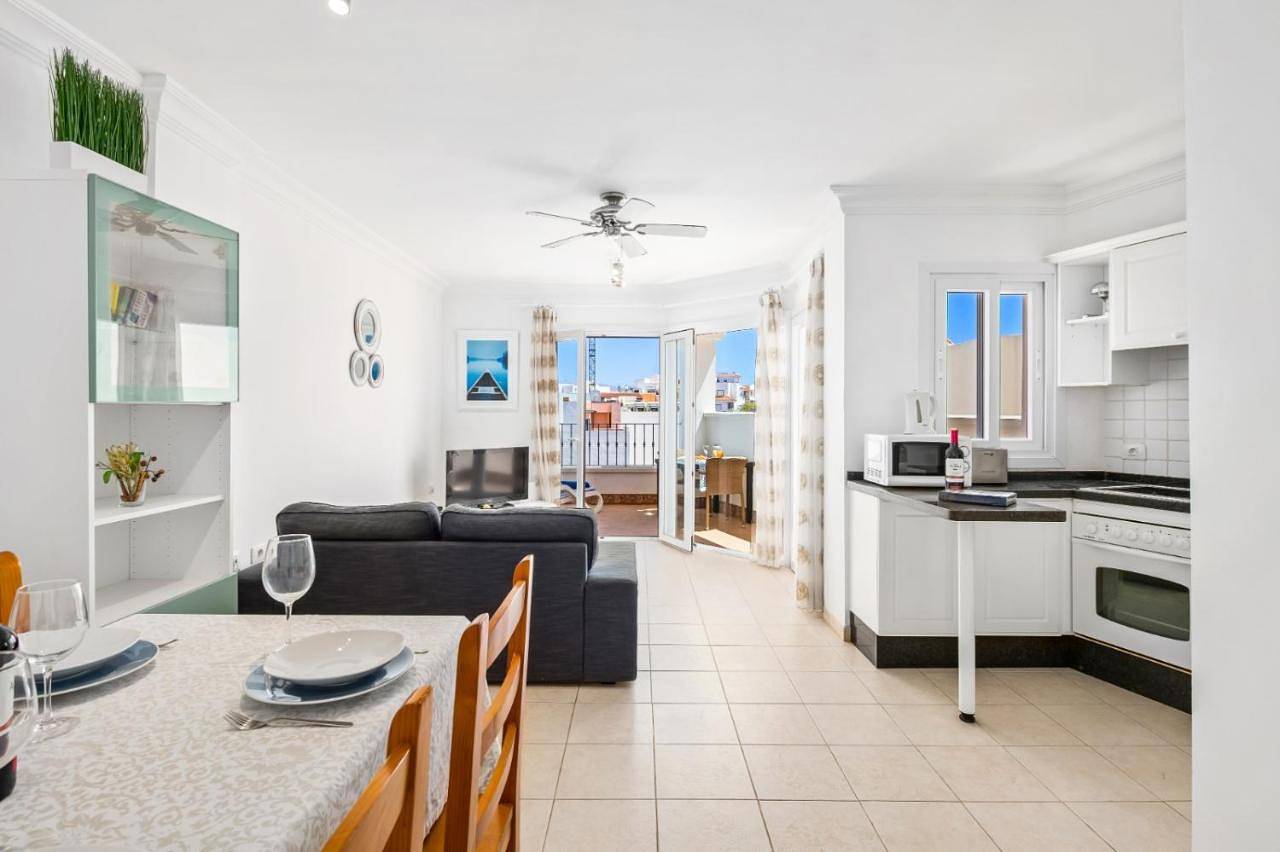 Geheel appartement, Bahia Blue - La Caleta in La Caleta, Adeje