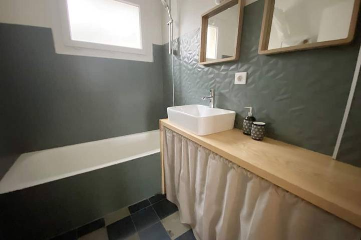 Gîte pour 5 personnes, avec terrasse dans Office De Tourisme De Font Romeu - 3