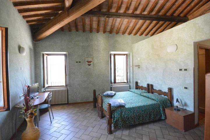 Chambre d’hôte pour 4 personnes, avec jardin ainsi que vue et terrasse, animaux acceptés à Spoleto - 3