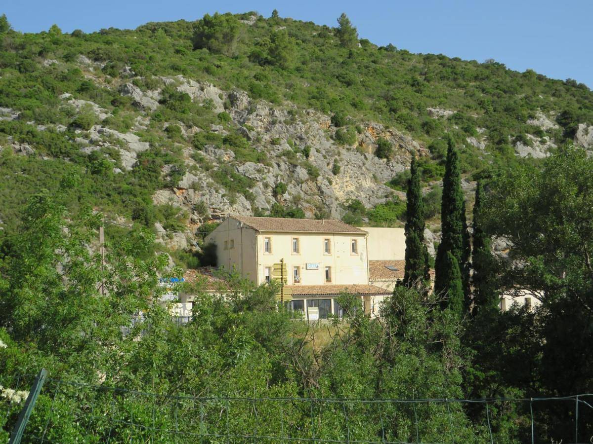 Appartement entier, Double Room in Villesèque-des-Corbières, Côte méditerranéenne (France)