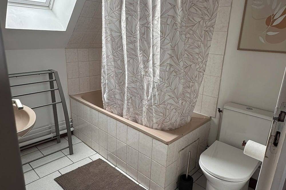 Ganze Wohnung, 4-person apartment near Château de Maintenon - Ideal for weddings & cosy getaways in Maintenon, Chartres und Umgebung