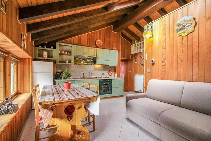 Gîte pour 4 personnes, avec Balcon dans Brusson