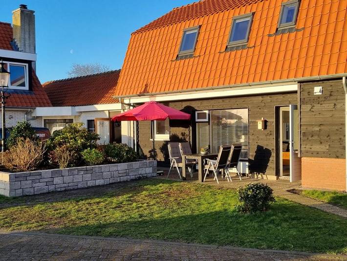 Maison d’hôte pour 4 personnes, avec sauna ainsi que jacuzzi et jardin dans Texel