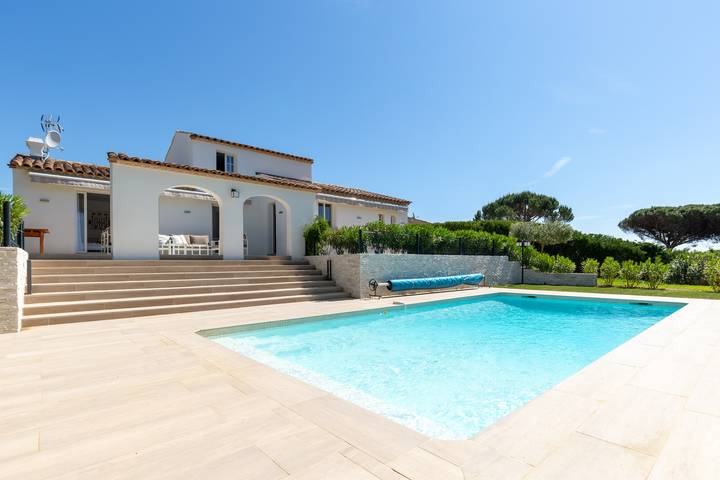 Villa voor 9 personen, met tuin en whirlpool in Grimaud
