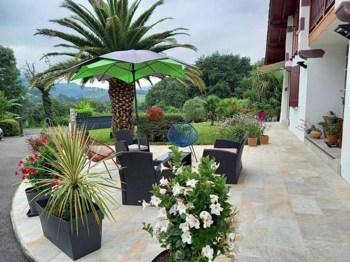 Chambre d’hôte pour 2 personnes, avec piscine ainsi que jardin et vue à Saint-Jean-Pied-de-Port - 4