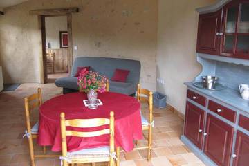 Agriturismo pour 4 personnes, avec jardin dans les Deux-Sèvres