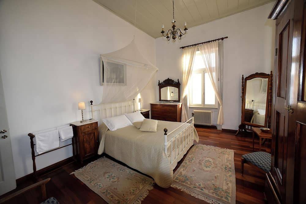 Ferienwohnung Villa mit privatem Pool und Meerblick in Petra (Griechenland), Lesbos