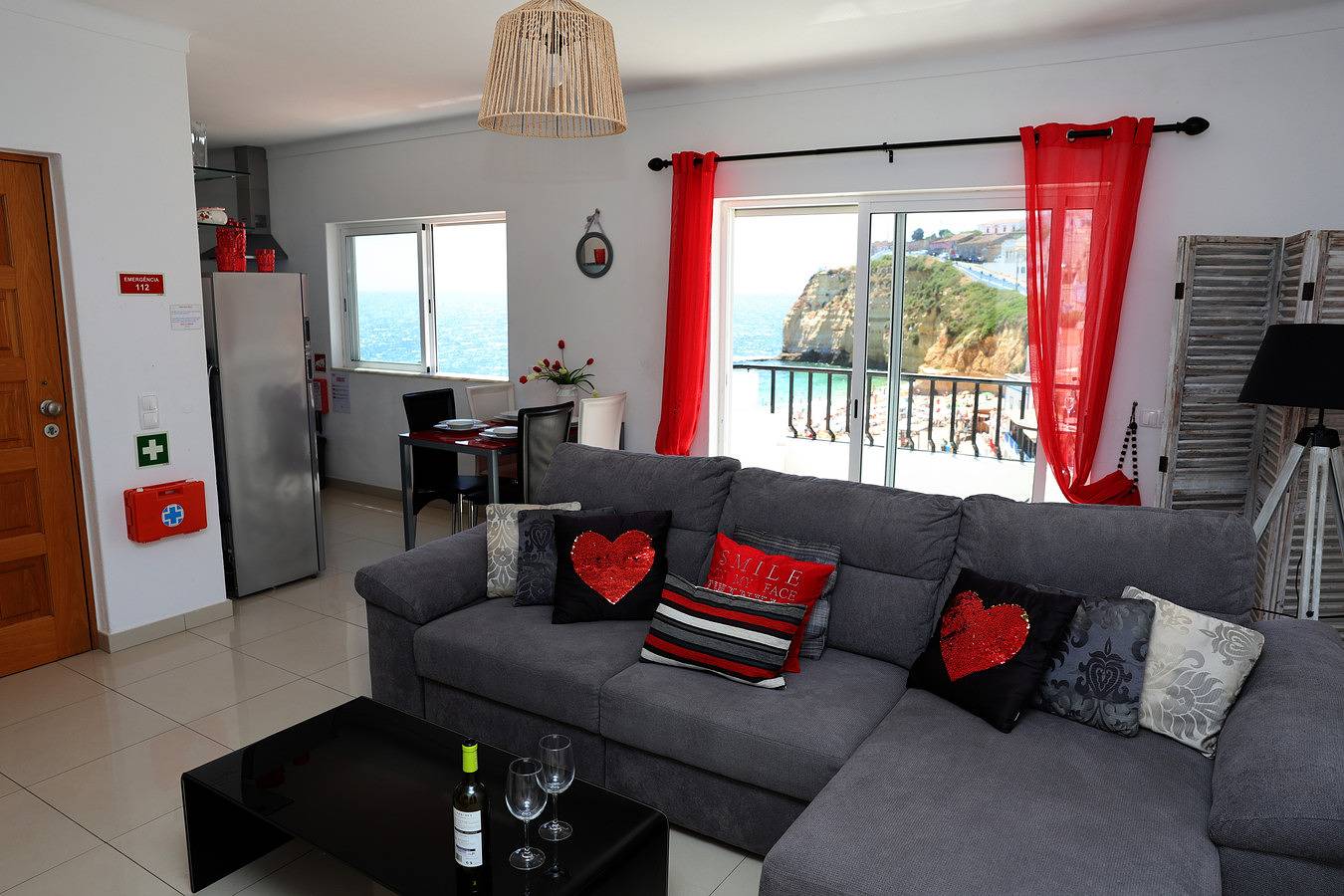 Ganze Wohnung, Vista Mar · Watch The Sunset Over The Beautiful Ca in Carvoeiro, Lagoa