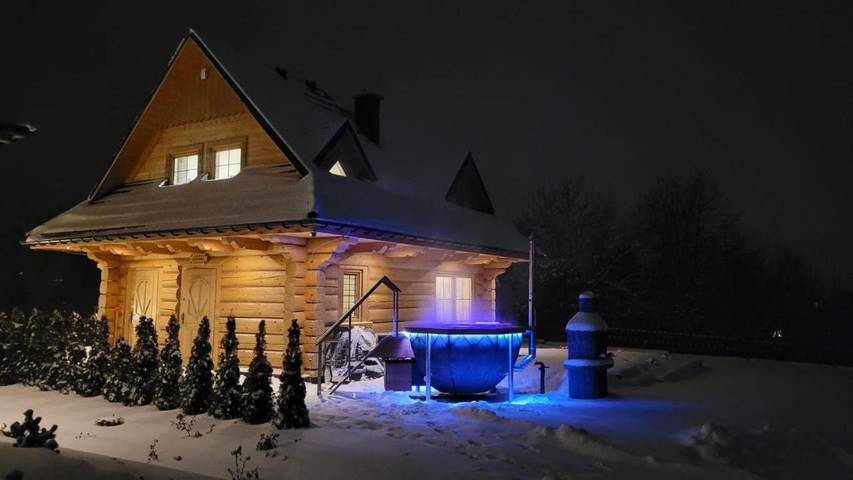 Dom dla 8 osób, z sauna i ogród oraz jacuzzi w Koniaków