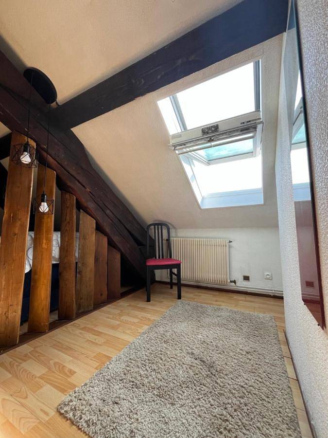 Gîte pour 4 personnes, avec vue, animaux acceptés à Thizy-les-Bourgs - 3