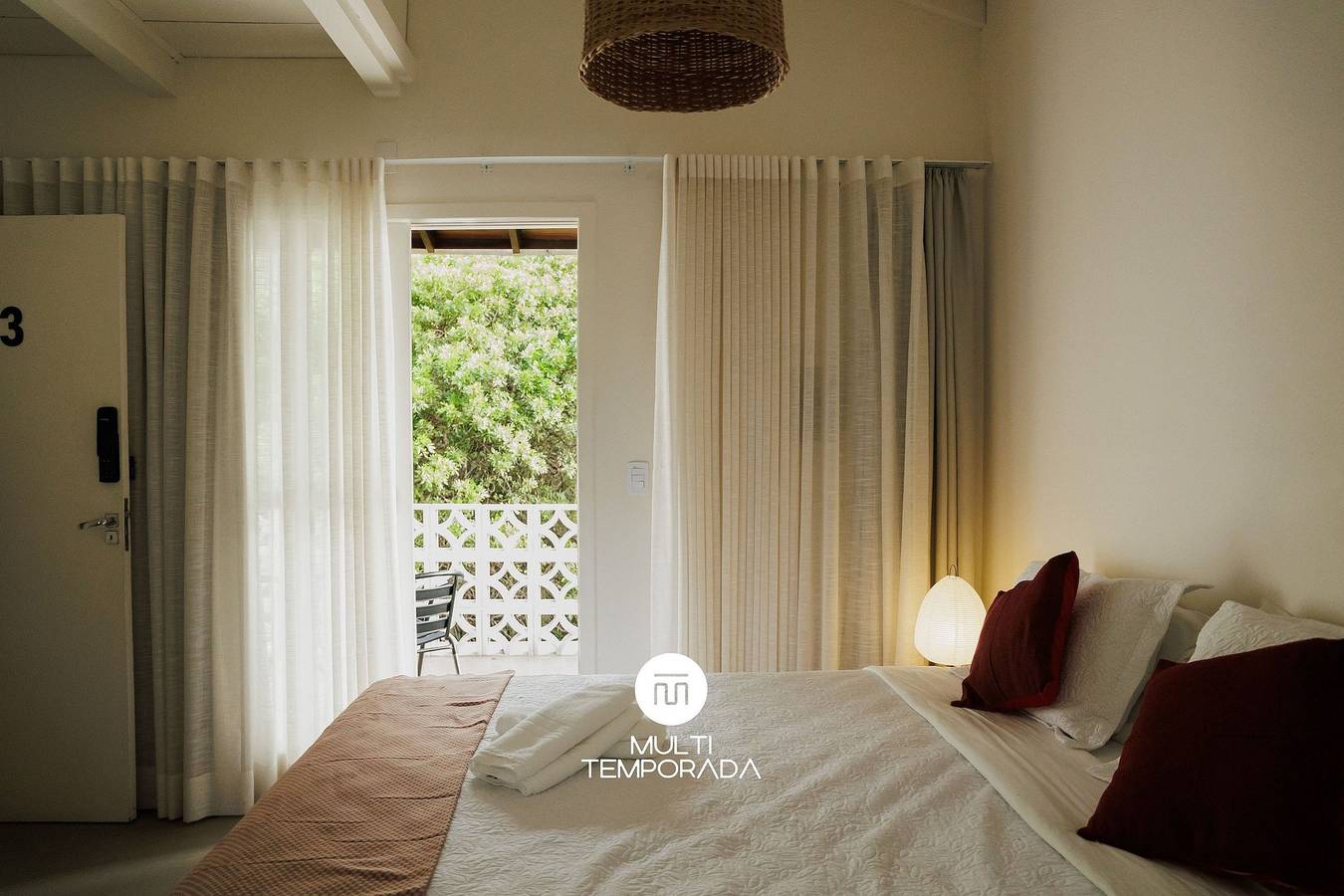 Apartamento entero, Suite Pimenta Rosa - Quinta da Margem (S3) in Barra da Lagoa, Florianópolis