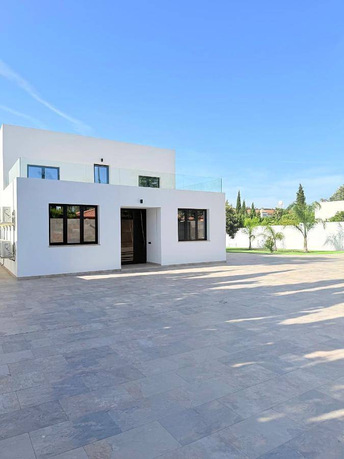 Chalet para 16 personas, con jardín además de piscina y vistas en Provincia de Sevilla - 3