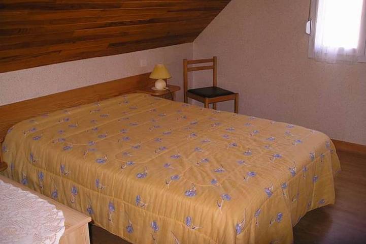 Location de vacances pour 15 personnes, avec jardin et balcon à Laruns - 3