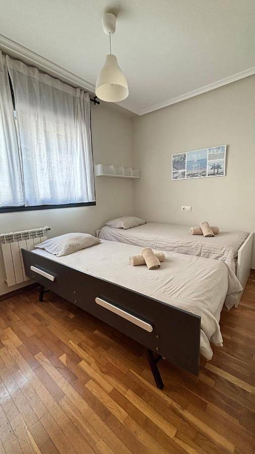 Apartamento entero, Luanco Ocean View -Apartamento Luminoso in Luanco, Gozón