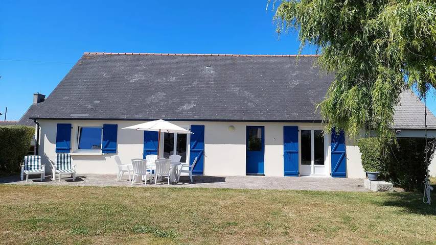 Location de vacances pour 5 personnes, avec jardin, animaux acceptés dans Plage Du Billou Santec