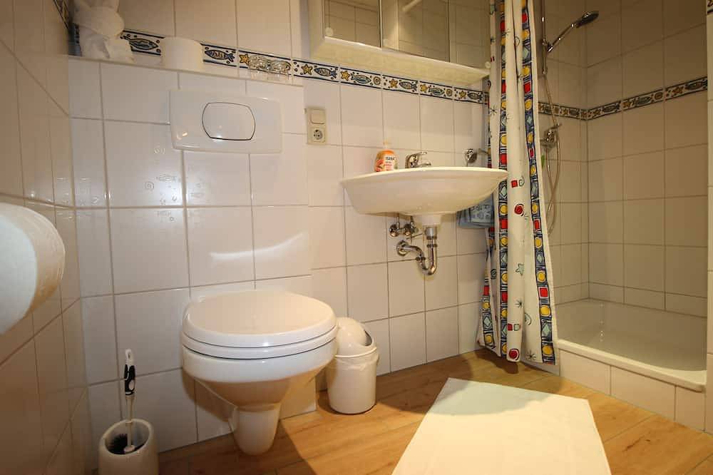Ganze Wohnung, Gästehaus Kön - Freundliche Gastlichkeit mit Herz in Zeltingen-Rachtig, Bernkastel-Kues & Umgebung