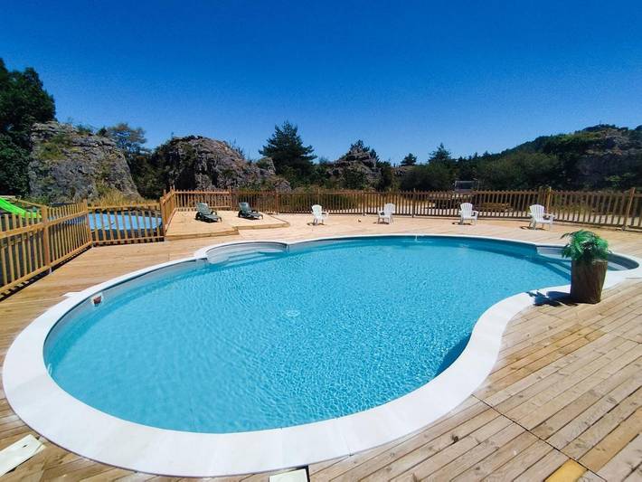 Location de vacances pour 4 personnes, avec piscine et jardin ainsi que jacuzzi et sauna à Le Caylar - 3