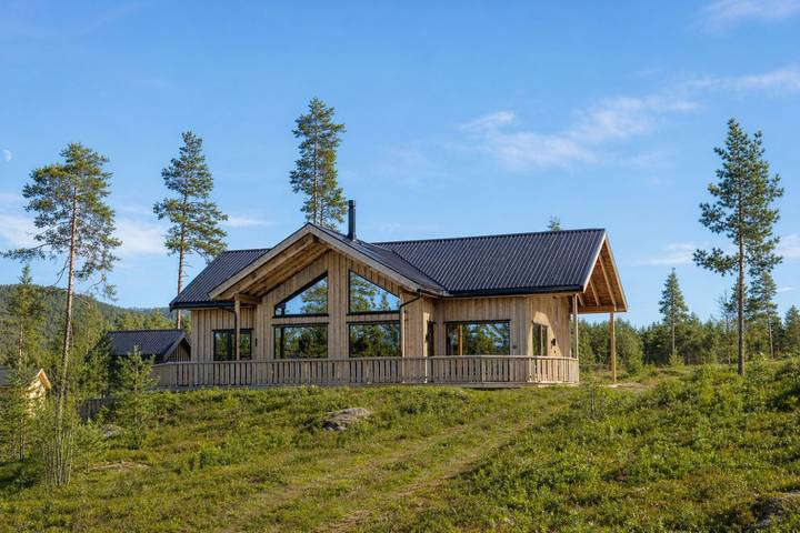 Villa for 8 people, with terrace and sauna as well as yard in Norway