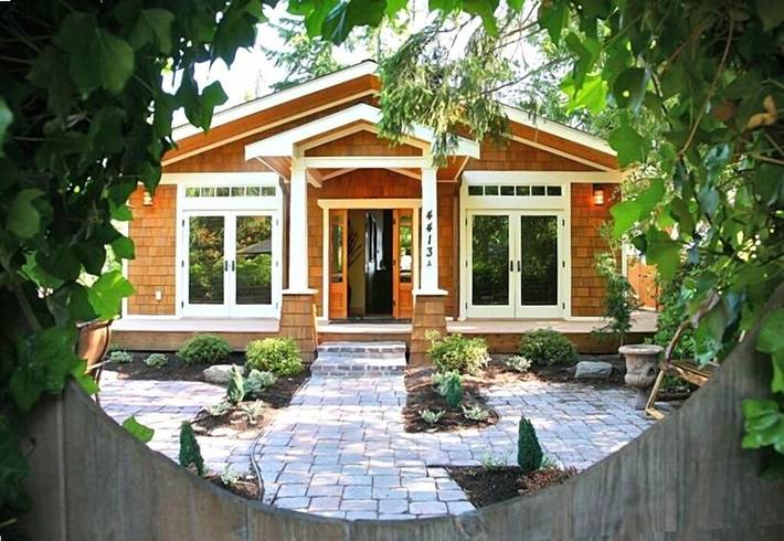 Vacation house for 6 people, with yard and hot tub in Whidbey Island