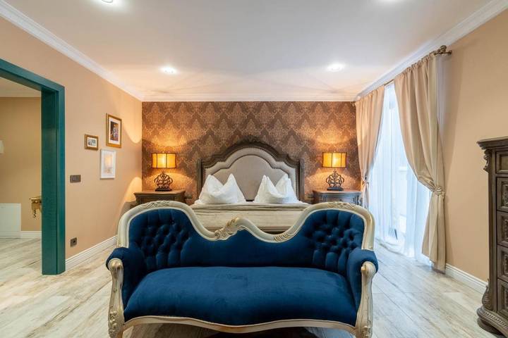 Hôtel pour 2 personnes, avec vue et terrasse, animaux acceptés à Prievidza