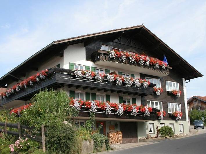 Ferienwohnung für 2 Personen, mit Balkon und Terrasse in Fischen