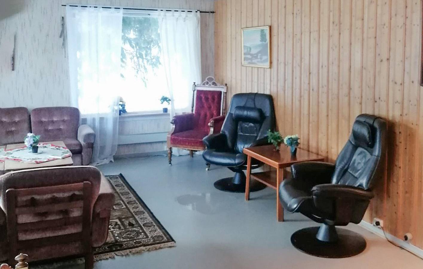 Ferienhaus für 8 Personen mit Garten in Namsos
