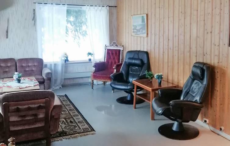 Ferienhaus für 8 Personen mit Garten in Namsos