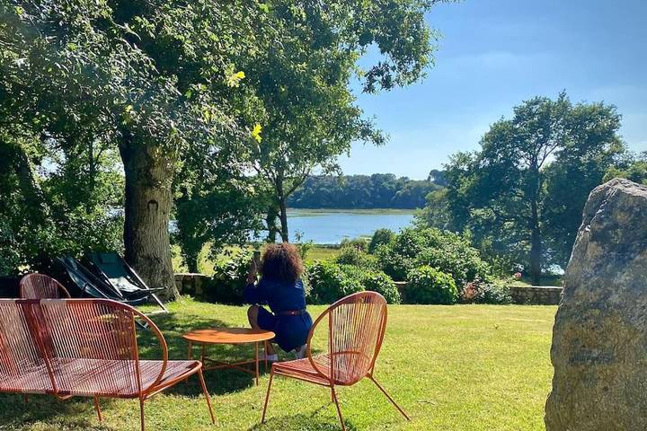 Maison de vacances pour 7 personnes, avec Terrasse ainsi que Jardin et Vue à Plougoumelen
