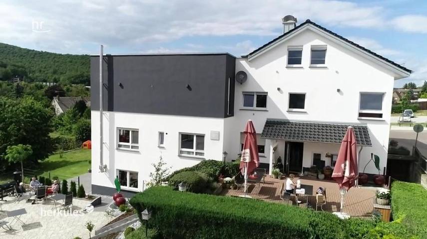 Ferienhaus für 2 Personen, mit Terrasse in Sontra