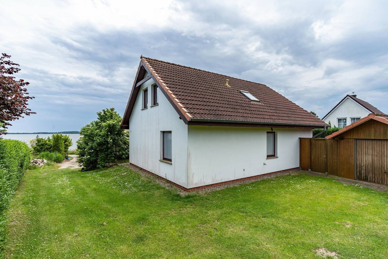 Casa de vacaciones 'Haus Seeblick' con vistas al mar, terraza privada y wifi in Putbus, Rügen