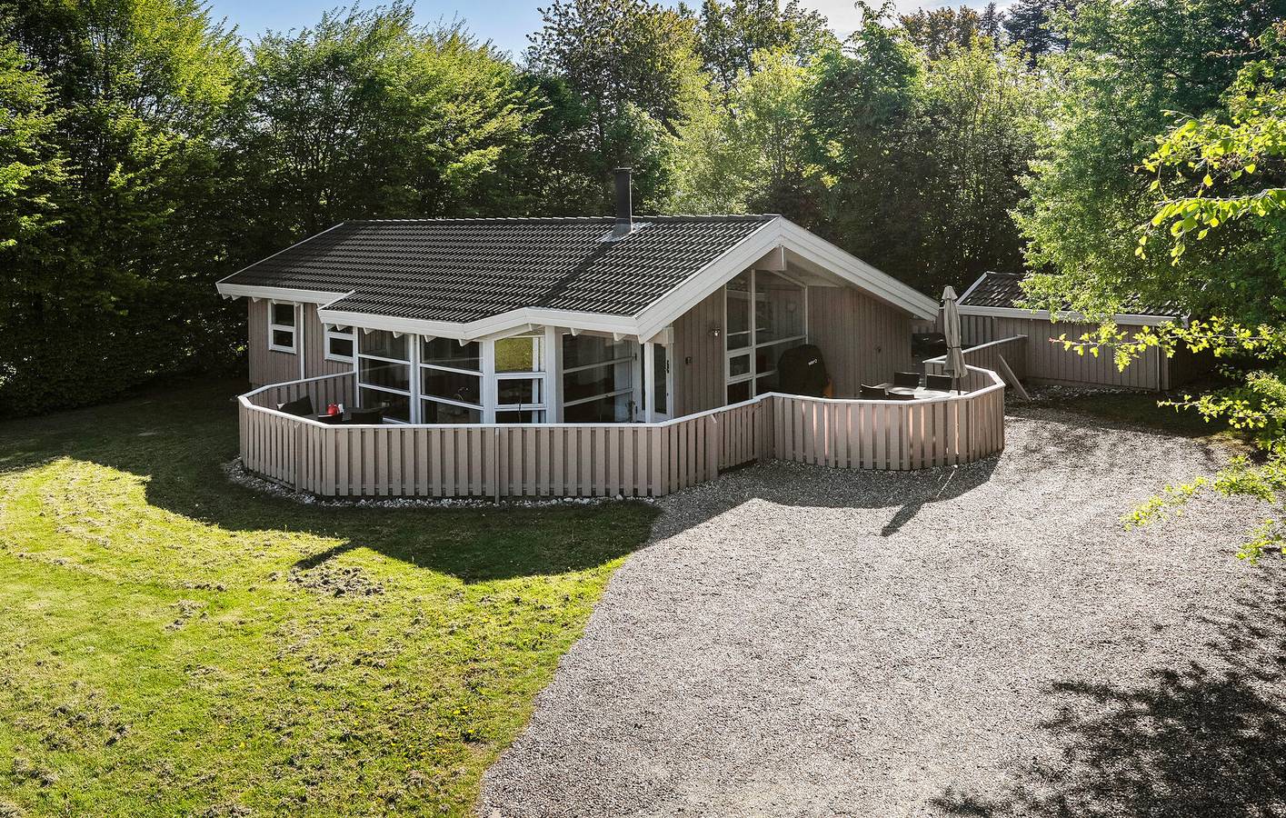 Ferienhaus für 8 Personen mit Terrasse in Pøt Strandby, Kleiner Belt