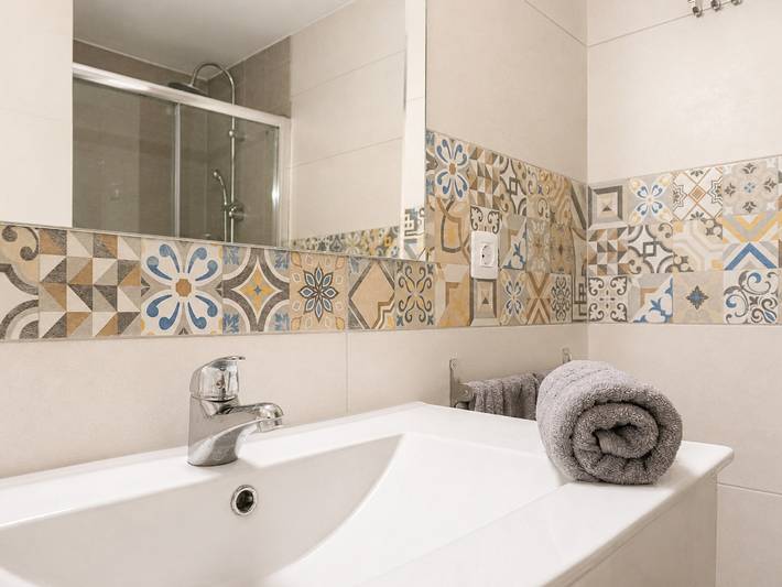 Apartamento entero, Apartamento moderno cerca de la playa - 4 pers. in Playa de San Juan (Guía de Isora), Guía de Isora