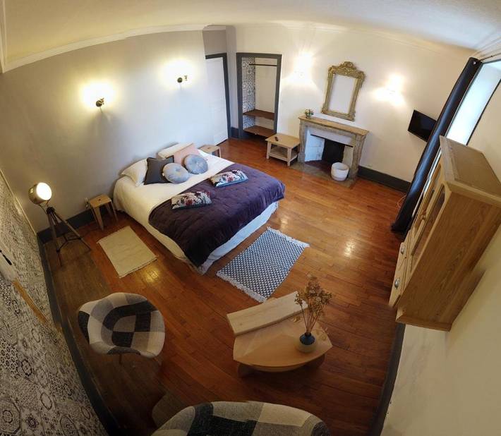 Chambre d’hôte pour 4 personnes, avec jardin et piscine, animaux acceptés dans le Jura - 3