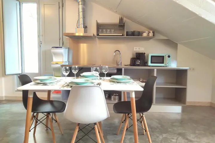 Apartamento de vacaciones para 3 personas, con balcón y vistas - 1