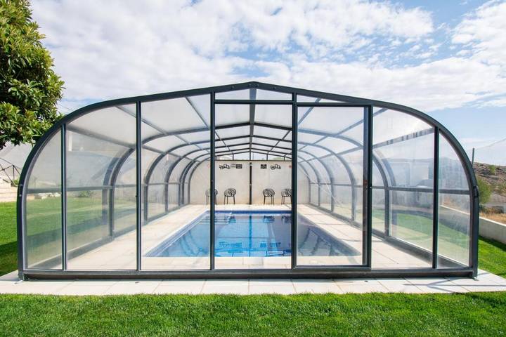 Casa de vacaciones para 11 personas, con piscina además de jardín y vistas en Provincia de Cuenca - 2