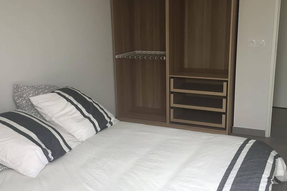 Apartamento entero, Apartamento nuevo con amplia terraza equipada para 4 personas. in Martigues, Istres region