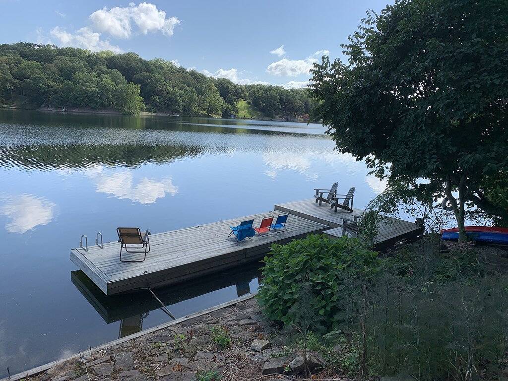 Familienspaß am See! Schöne Aussichten in der Nähe von Radwegen und 6 Golfplätzen. in Bella Vista, Ozark Mountains