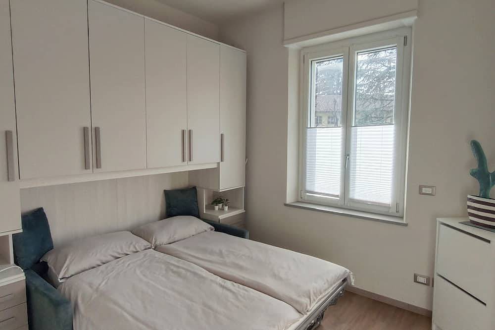 Ganze Wohnung, Casa Nina / Neue Ferienwohnung im Zentrum von Bra in Bra, Cuneo Provinz